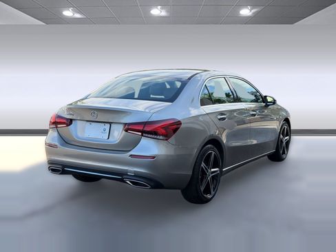 Used 2019 Mercedes-Benz A 220 image 9