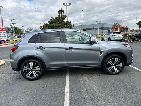 New 2025 Mitsubishi Outlander Sport SE image 12