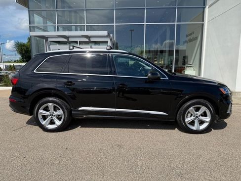 Used 2021 Audi Q7 3.0T Premium AWD/4WD image 2