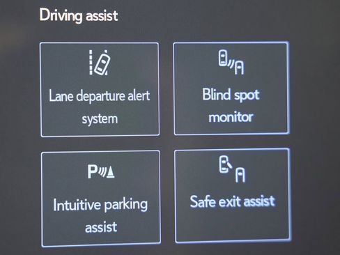 Used 2025 Lexus GX 550 image 34