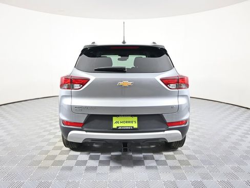 Used 2023 Chevrolet TrailBlazer LT w/ Convenience Package image 5