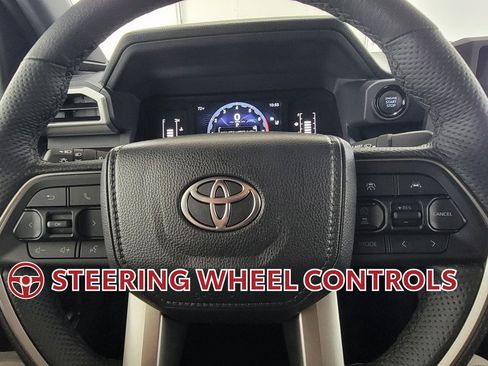 Certified 2024 Toyota Tacoma SR5 AWD/4WD image 17