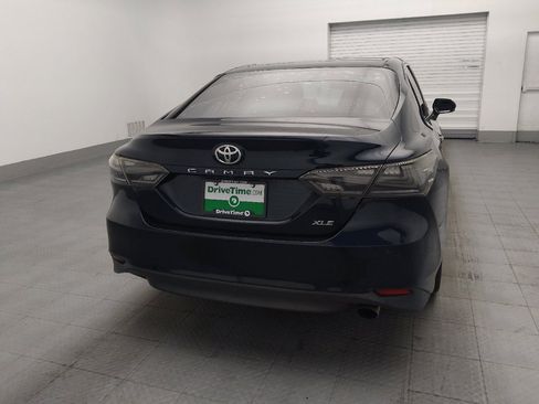 Used 2018 Toyota Camry XLE FWD image 7