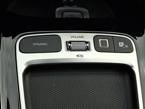 Certified 2025 Mercedes-Benz GLA 35 AMG 4MATIC image 25