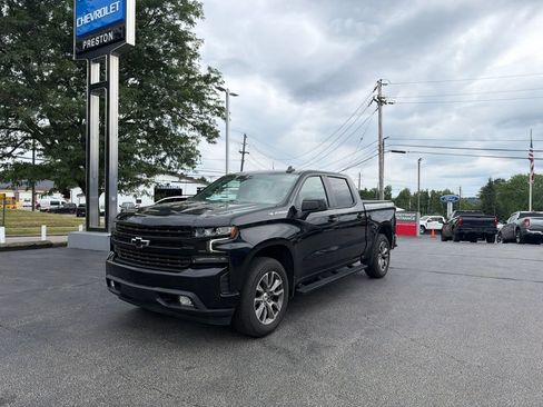 Used 2021 Chevrolet Silverado 1500 RST w/ Convenience Package II AWD/4WD image 6