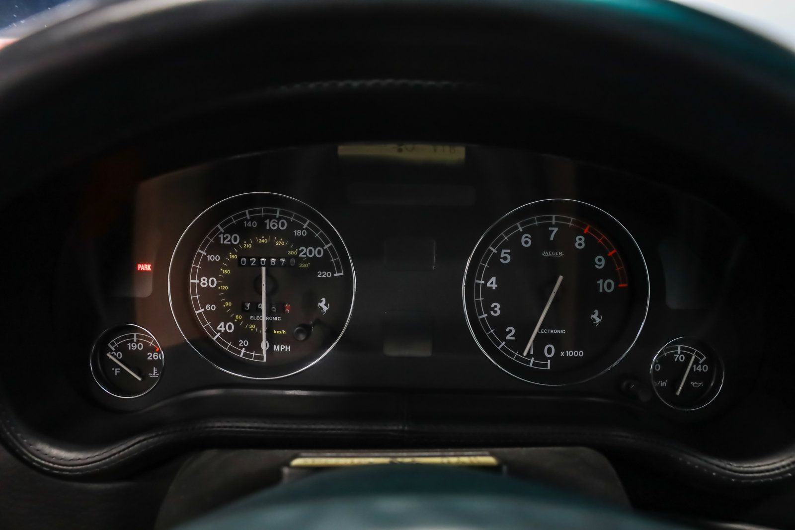 Used 2000 Ferrari 550 Maranello Coupe RWD image 39