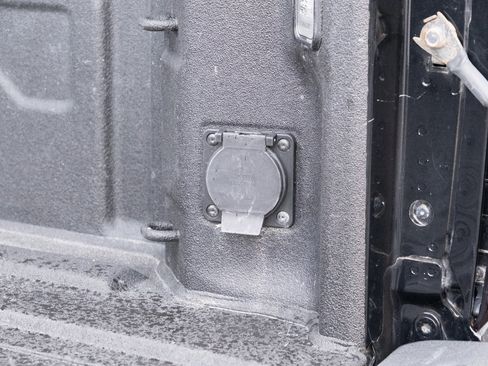 Used 2023 GMC Sierra 2500 AT4 w/ Gooseneck/5TH Wheel Package image 25