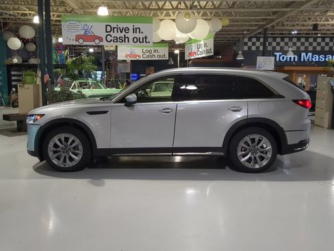 Used 2024 MAZDA CX-90 3.3 Turbo w/ Premium Package AWD/4WD image 11