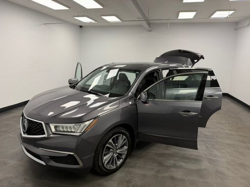 Used 2017 Acura MDX w/ Technology Package AWD/4WD image 21