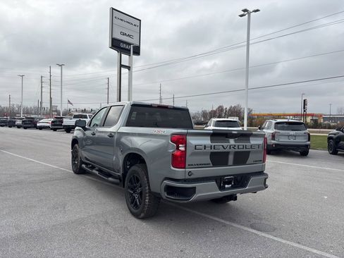 New 2026 Chevrolet Silverado 1500 Custom w/ Rally Edition image 4
