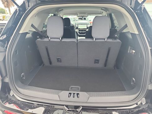 New 2026 Ford Explorer Active RWD image 17