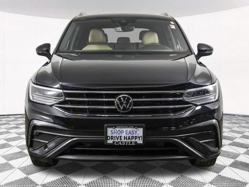 Used 2023 Volkswagen Tiguan SE image 10