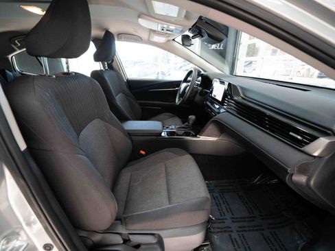 Used 2025 Toyota Camry LE image 26