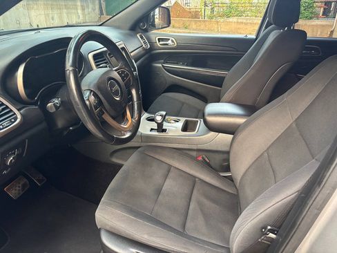 Used 2015 Jeep Grand Cherokee Laredo AWD/4WD image 15