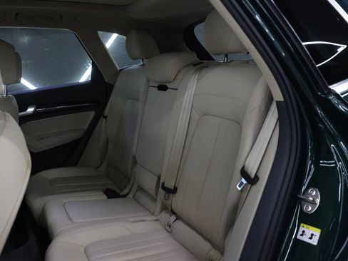 Used 2018 Audi Q5 2.0T Premium Plus AWD/4WD image 16