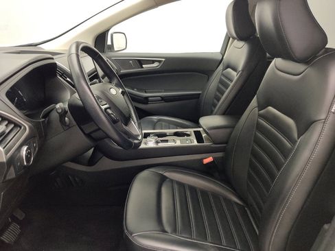 Used 2023 Ford Edge SEL image 17