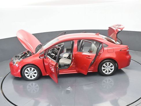 Used 2020 Toyota Corolla LE image 60