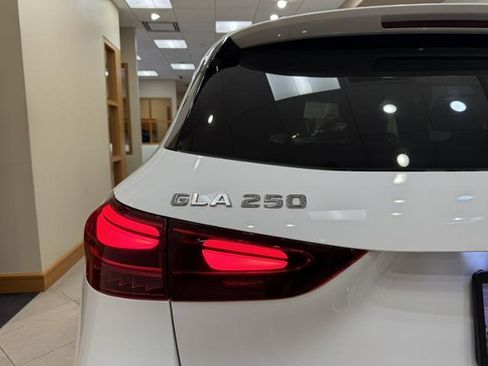 Used 2025 Mercedes-Benz GLA 250 image 6
