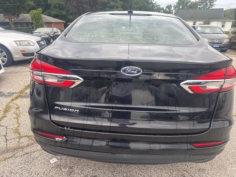 Used 2019 Ford Fusion S FWD image 6