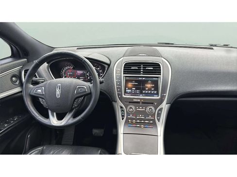 Used 2016 Lincoln MKX Reserve w/ Climate Package image 13