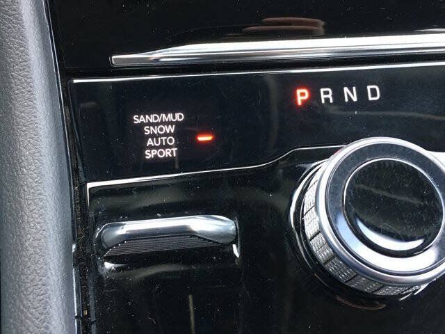 Used 2023 Jeep Grand Cherokee Limited AWD/4WD image 21
