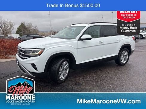 Used 2023 Volkswagen Atlas SE image 3