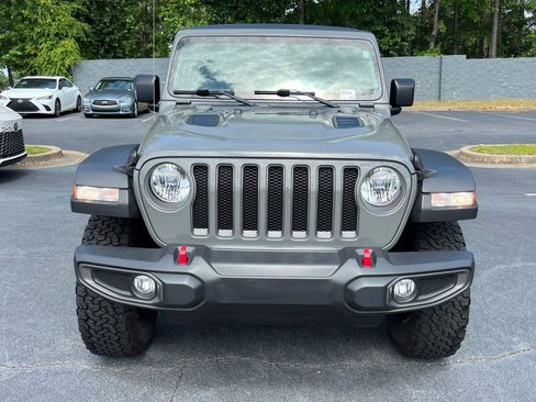 Used 2023 Jeep Wrangler Unlimited Rubicon w/ Cold Weather Group AWD/4WD image 3
