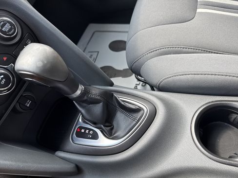 Used 2013 Dodge Dart Rallye FWD image 23