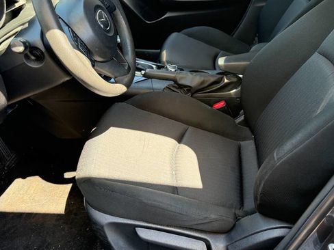 Used 2015 MAZDA MAZDA3 i Sport FWD image 14