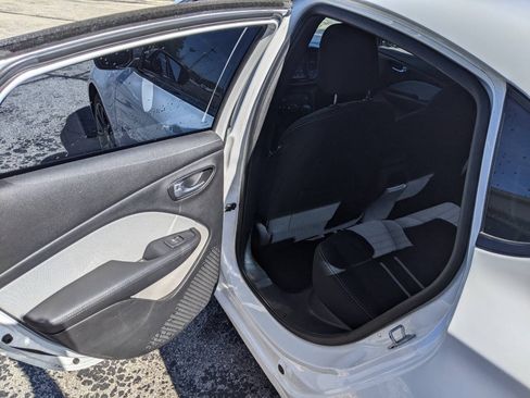Used 2014 Dodge Dart SXT FWD image 11