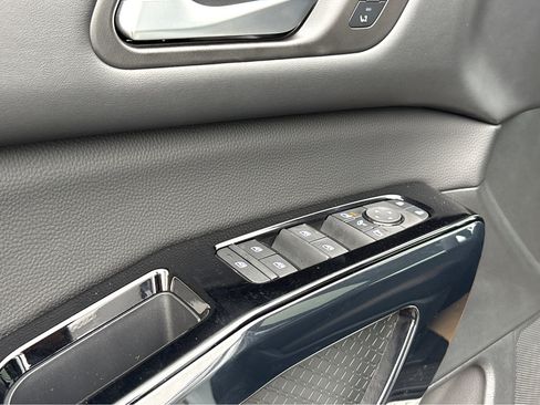 New 2026 Nissan Pathfinder Platinum w/ Cargo Package image 21