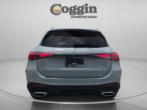 New 2026 Mercedes-Benz GLC 300 image 4