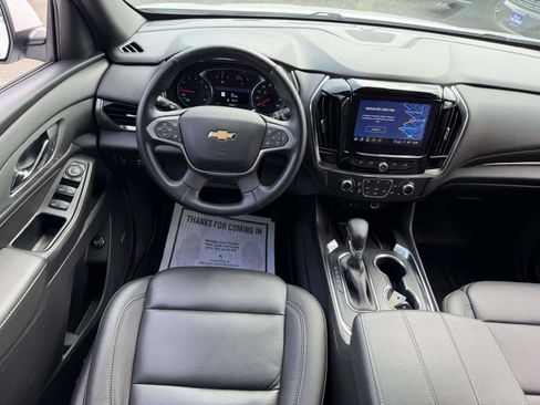 Certified 2023 Chevrolet Traverse LT w/ LT Premium Package AWD/4WD image 13