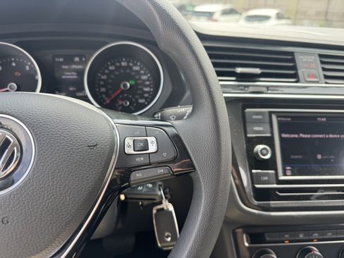 Used 2019 Volkswagen Tiguan S w/ Driver Assistance Package AWD/4WD image 23
