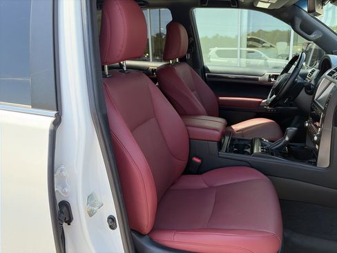 Used 2020 Lexus GX 460 Premium AWD/4WD image 36