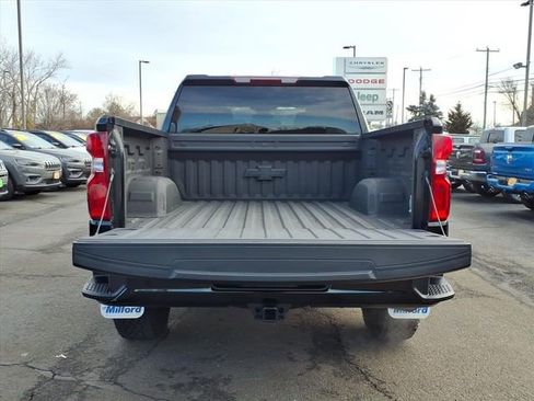Used 2024 Chevrolet Silverado 1500 LT Trail Boss w/ Protection Package image 14