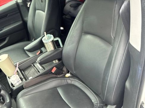 Used 2023 Honda Odyssey Touring image 5