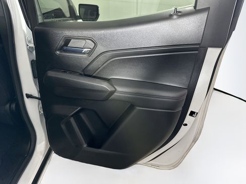 Used 2023 Chevrolet Colorado LT image 28