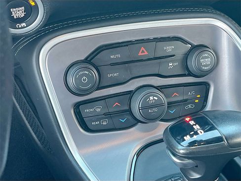 Used 2022 Dodge Challenger SXT w/ Blacktop Package image 15
