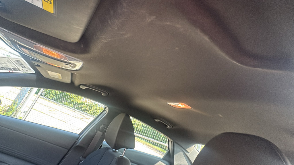 Used 2025 Hyundai Elantra SEL FWD image 13