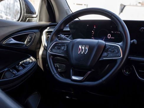 Used 2024 Buick Encore GX Sport Touring image 25