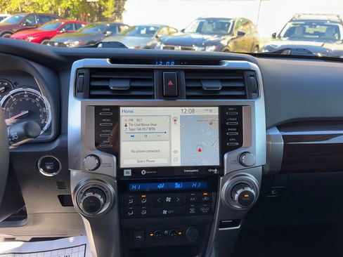 Used 2022 Toyota 4Runner Limited image 14