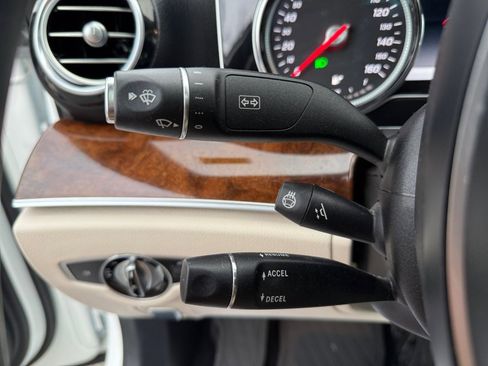 Used 2017 Mercedes-Benz E 300 image 27