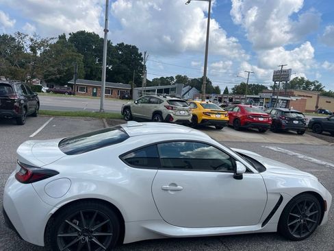 Used 2023 Subaru BRZ Limited RWD image 3