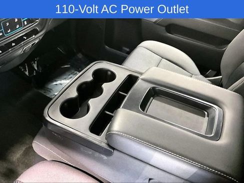 Used 2018 Chevrolet Silverado 1500 LT w/ LT Convenience Package image 19