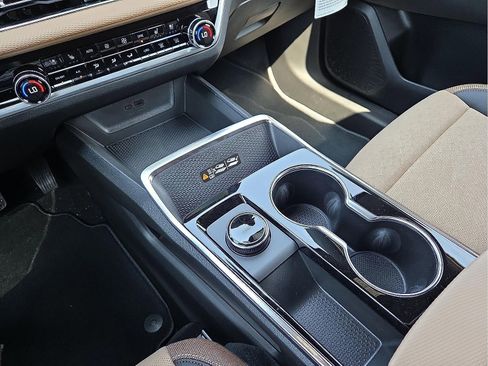 New 2026 Chevrolet Equinox ACTIV w/ Convenience Package III FWD image 25