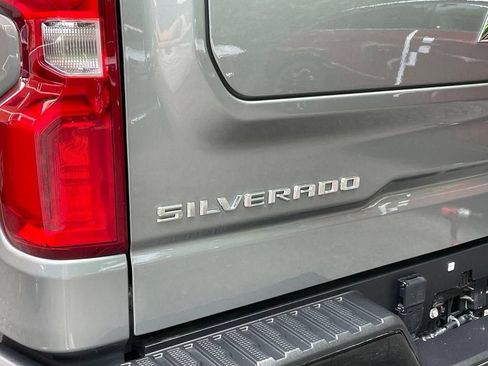 Used 2024 Chevrolet Silverado 1500 ZR2 w/ Technology Package AWD/4WD image 33