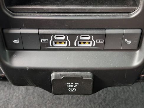 Used 2026 RAM 2500 Rebel w/ Rebel Level 2 Equipment Group AWD/4WD image 32