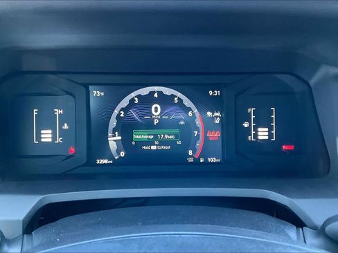 Used 2025 Toyota Tacoma SR5 image 22