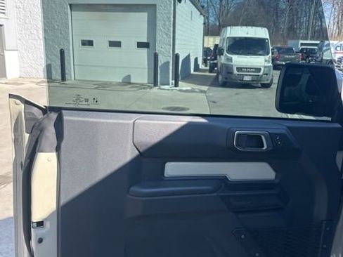 Used 2025 Ford Bronco 2-Door image 25